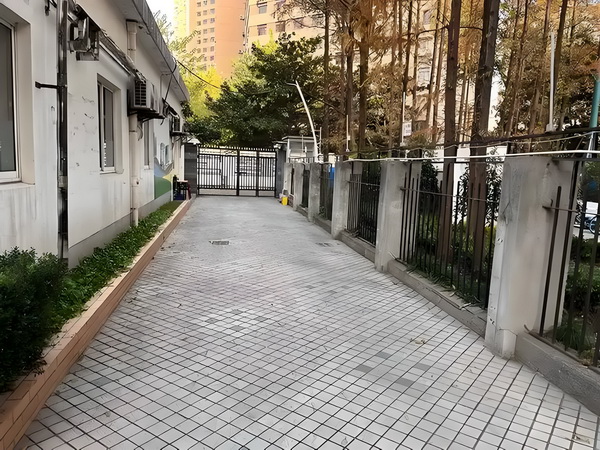 陈佩斯电影《戏台》：嬉笑过后，无尽悲凉